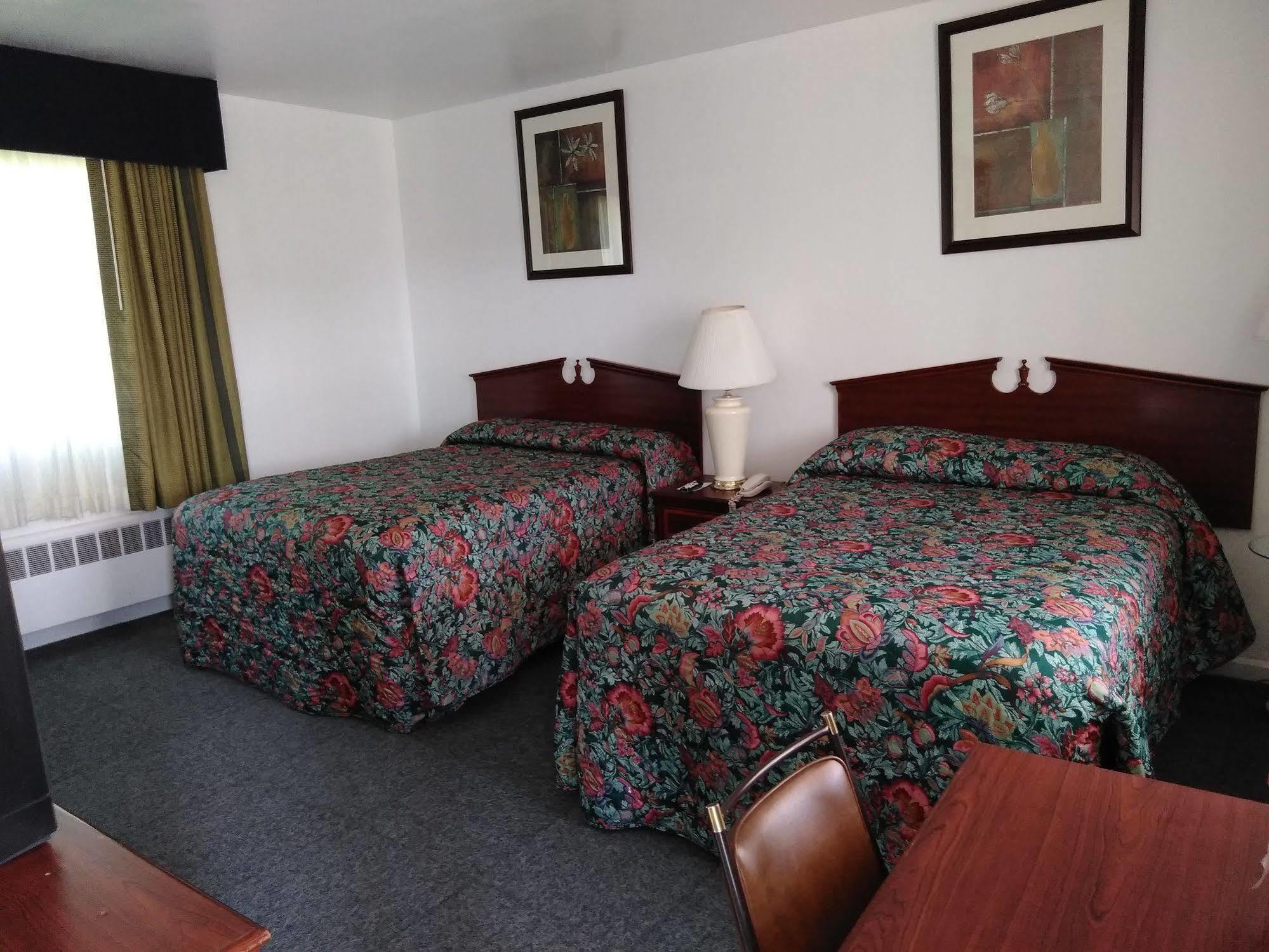 The Cardinal Inn ลูเรย์ ภายนอก รูปภาพ